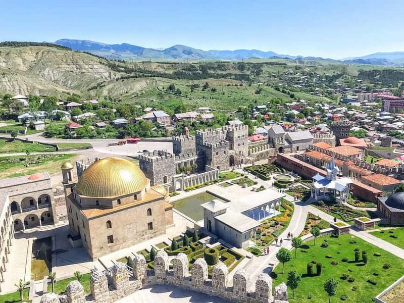 From Tbilisi: Vardzia, Rabati, and Borjomi Private Tour - Next Stop: Akhaltsikhe and Rabati Castle