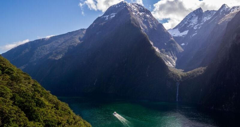 From Te Anau: Milford Sound Cruise & Scenic Coach Tour - Key Points