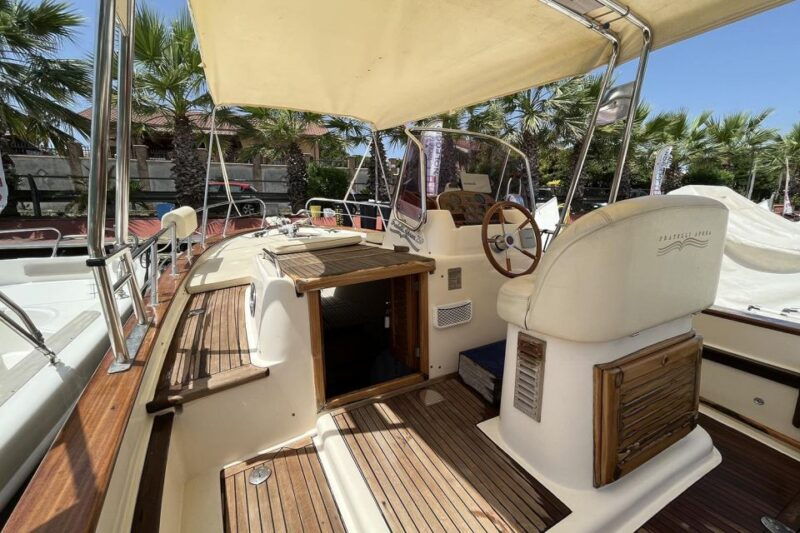 from-terracina-circeo-caves-boat-trip-with-snorkeling