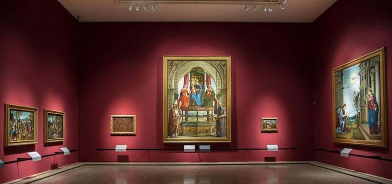 From the Light of Raphael to the Shadow of Caravaggio: Guided Tour of Brera - An In-Depth Look at the Tour