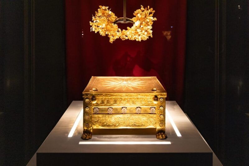 from-thessaloniki-macedonian-treasures-veria-vergina