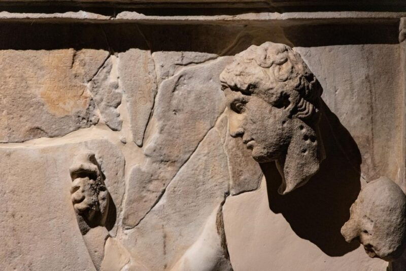 from-thessaloniki-macedonian-treasures-veria-vergina