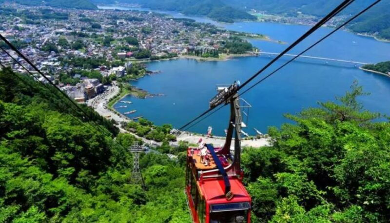 from-tokyo-guided-day-trip-to-kawaguchi-lake-and-mt-fuji