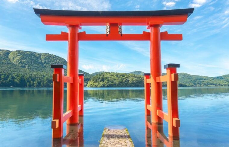 from-tokyo-mount-fuji-hakone-lake-ashi-ropeway-1-day-tour