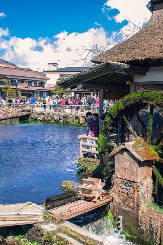 from-tokyo-mount-fuji-oshino-hakkai-hot-spring-day-tour