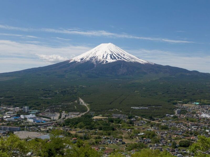 from-tokyo-mt-fuji-5th-station-lake-kawaguchi-bus-tour