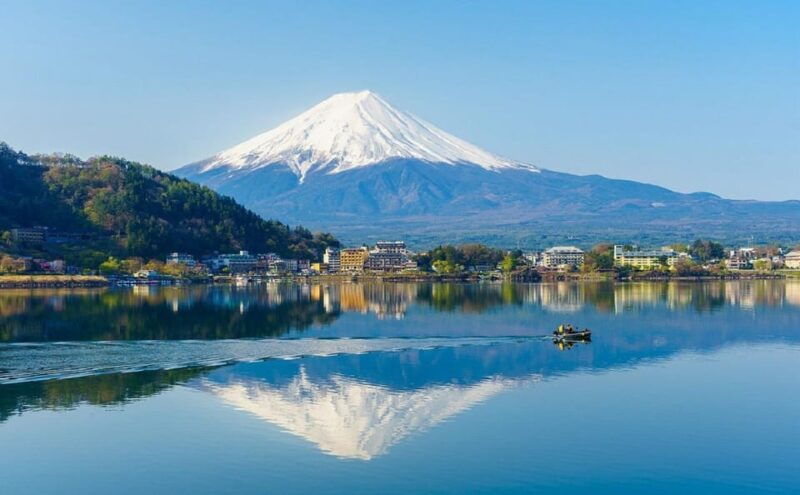 from-tokyo-mt-fuji-day-tour-with-oshino-hakkai-ropeway