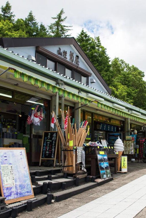 from-tokyomount-fuji-oshino-hakkai-and-onsen-full-day-trip