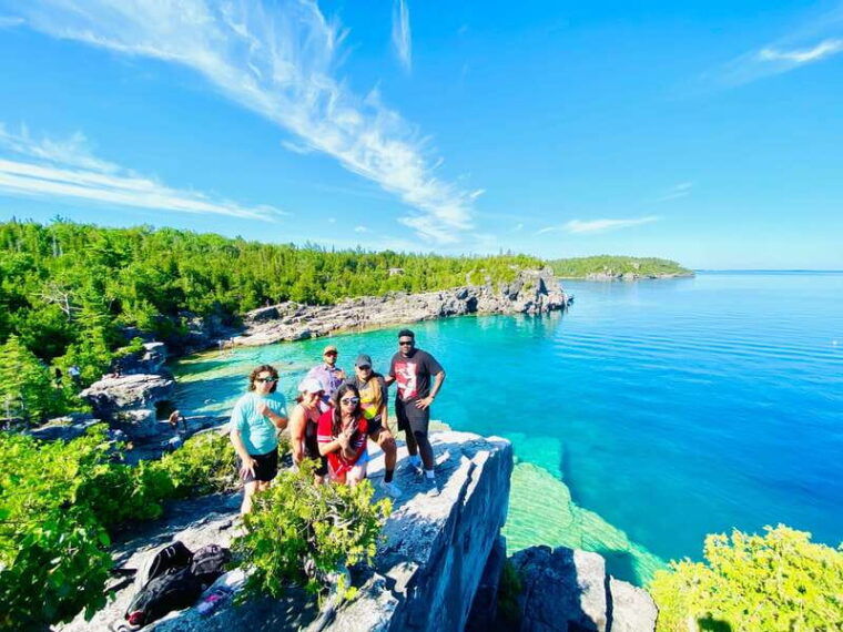 from-toronto-bruce-peninsula-guided-hiking-day-trip