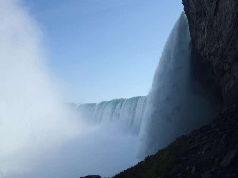 from-toronto-niagara-falls-full-day-tour