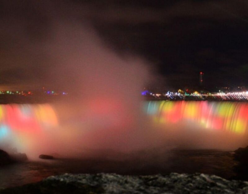 From Toronto: Niagara Falls Tour with Journey & Dinner - Dining with a View