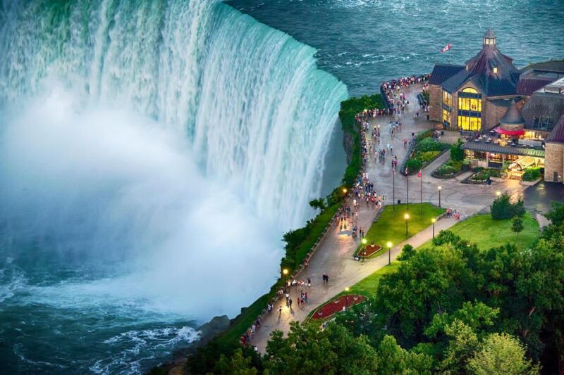from-toronto-winter-wonder-of-niagara-falls-tour