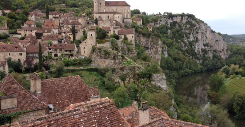 from-toulouse-peche-merle-and-saint-cirq-lapopie-day-trip