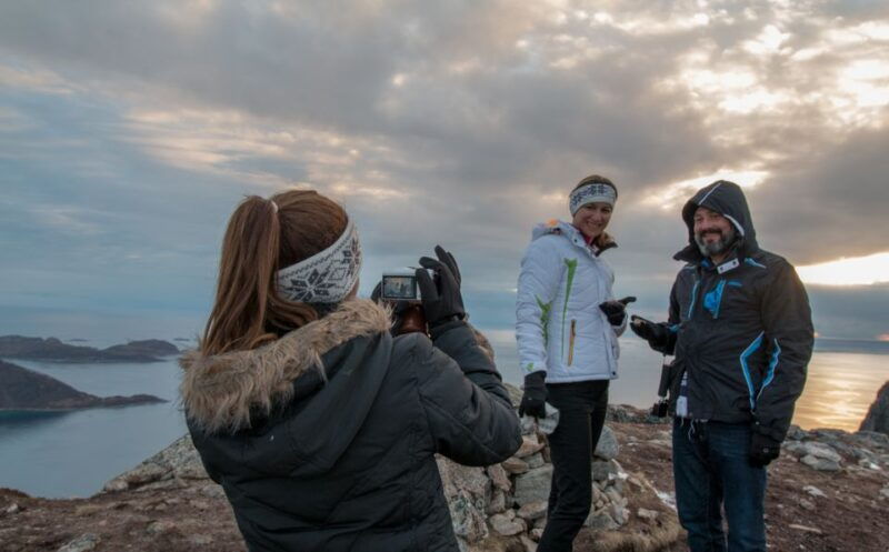 from-tromso-midnight-sun-hiking-tour