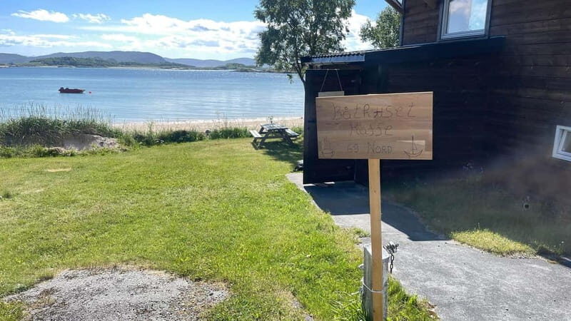 From Tromsø: Sailing Kayak at Sommarøy, incl. lunch & sauna - FAQ