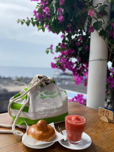 from-tropea-day-trip-to-lipari-vulcano-and-stromboli