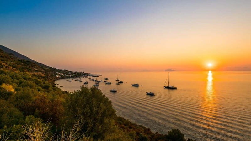 From Tropea: Panarea Island and Stromboli Volcano by Night - Key Points