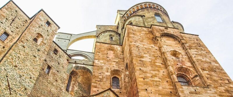 from-turin-sacra-di-san-michele-shuttle-bus