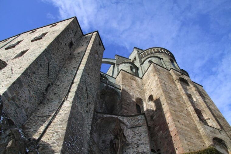 from-turin-sacra-di-san-michele-shuttle-bus