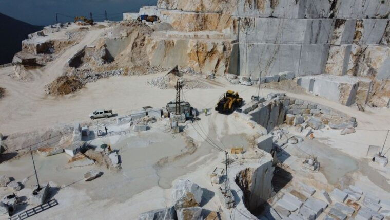 from-tuscany-carrara-marble-quarries-tour-by-jeep