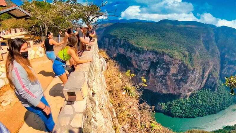 From Tuxtla Gutierrez: Sumidero Canyon & San Cristobal Tour - The Sum Up