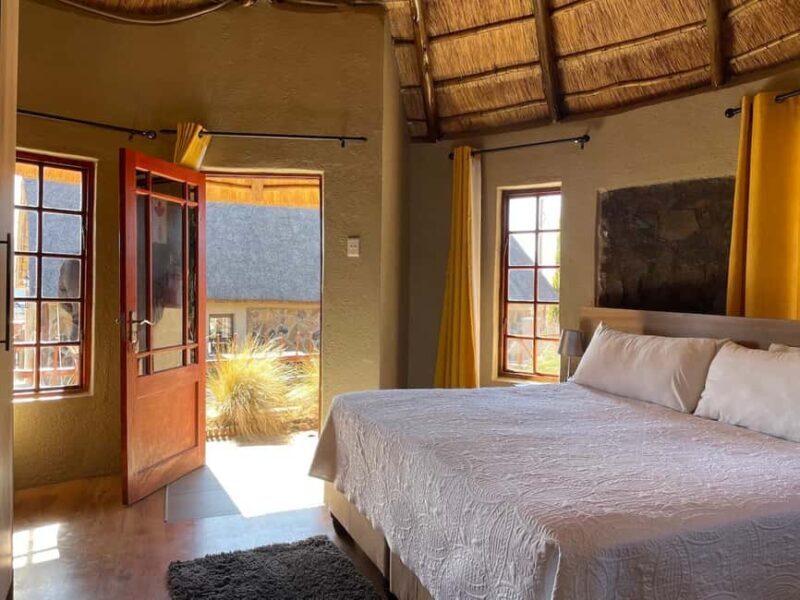 From Underberg: Sani Pass & Lesotho - 2 days / 1 Night - Key Points
