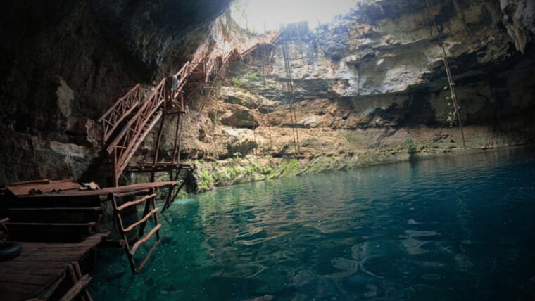 from-valladolid-chichen-itza-2-cenotes-with-transportation