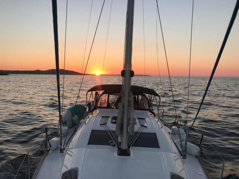 from-valletta-romantic-sunset-cruise-on-a-sailing-yacht