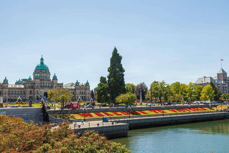 from-vancouver-full-day-victoria-butchart-gardens-tour