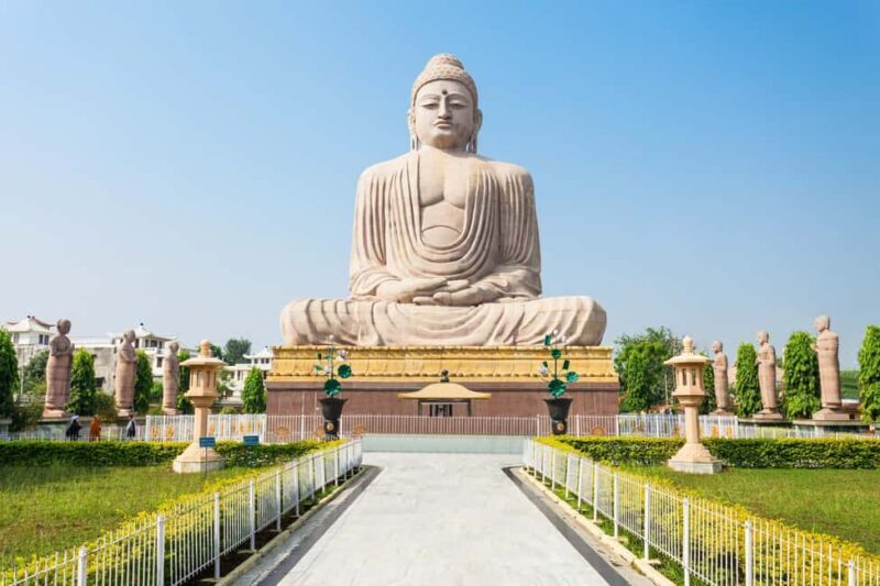 From Varanasi: Bodhgaya 2-Day Tour with Accommodation - First Impressions: What You Can Expect from the Tour
