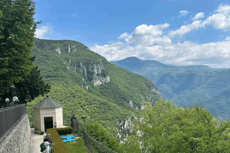 from-verona-day-tour-to-madonna-della-corona