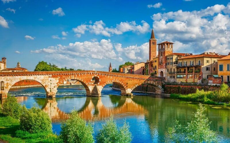 from-verona-sirmione-boat-tour-with-castle-and-roman-villa