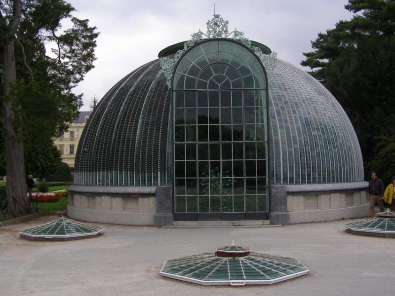 from-vienna-and-bratislava-moravia-lednice-castle-and-park