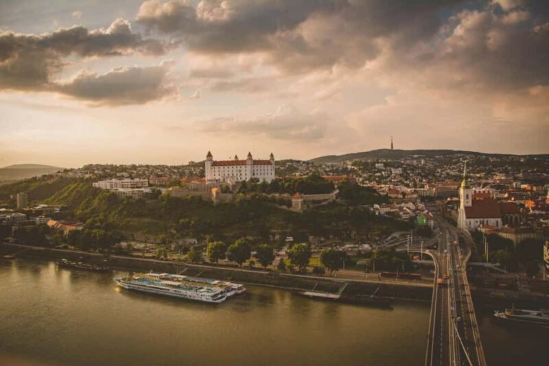 From Vienna Bratislava and Budapest, two capitals in one day - Key Points