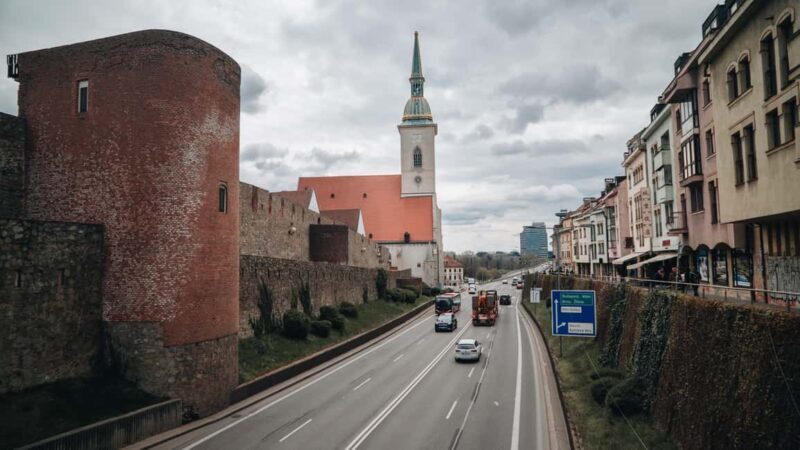 From Vienna Bratislava and Budapest, two capitals in one day - FAQ