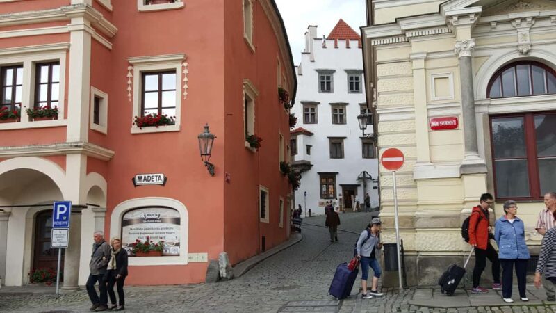 From Vienna: Cesky Krumlov Small-Group Guided Day Trip - Free Time and Authentic Exploration