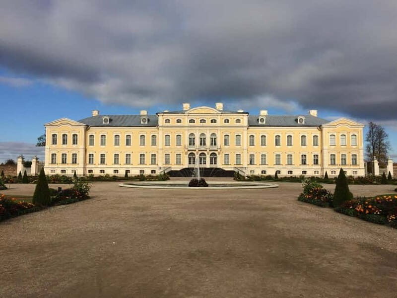 From Vilnius to Riga with Sightseeing Stops Top Private Tour - An In-Depth Look at the Tour Experience