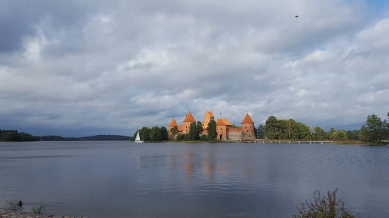 From Vilnius: Trakai Castle and Paneriai Memorial Tour - Getting Started: The Convenience of Hotel Pickup