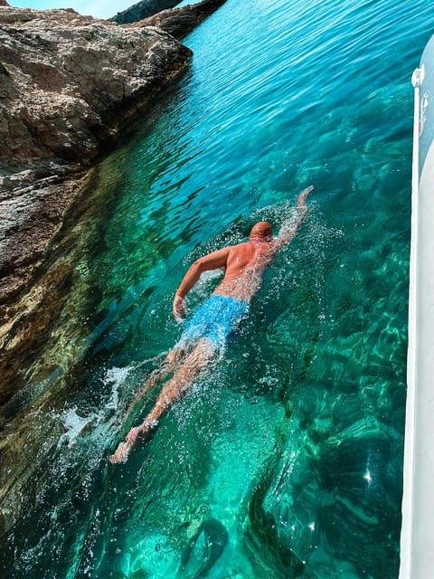 from-vis-island-hopping-cruise-with-beach-and-cave-stops