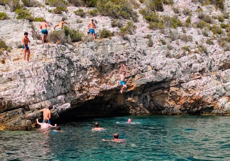 from-vis-speedboat-tour-vis-bisevo-blue-cave-shared