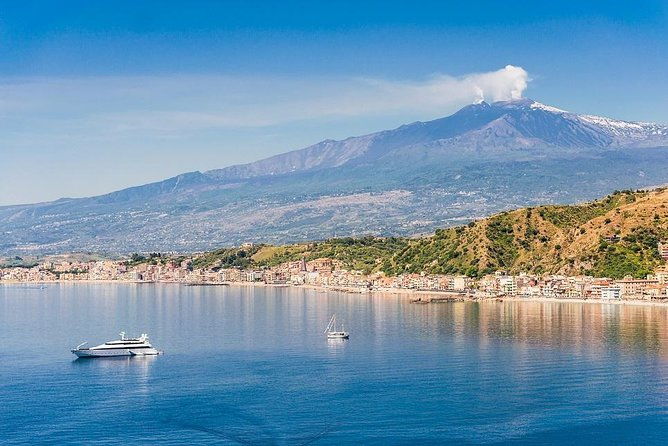 from-volcano-to-sea-private-tour-of-etna-and-taormina-boat-tour-with-tasting-4