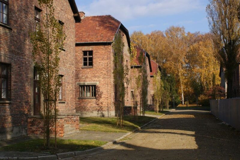 from-warsaw-auschwitz-birkenau-small-group-tour-with-lunch