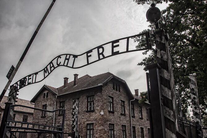 from-warsaw-auschwitz-birkenau-tour-with-premium-train-transportation