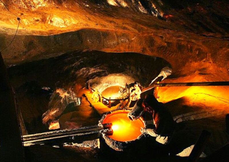 from-warsaw-krakow-wieliczka-small-group-tour-with-lunch