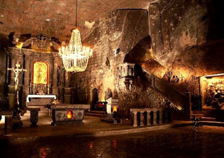 from-warsaw-krakow-wieliczka-small-group-tour-with-lunch