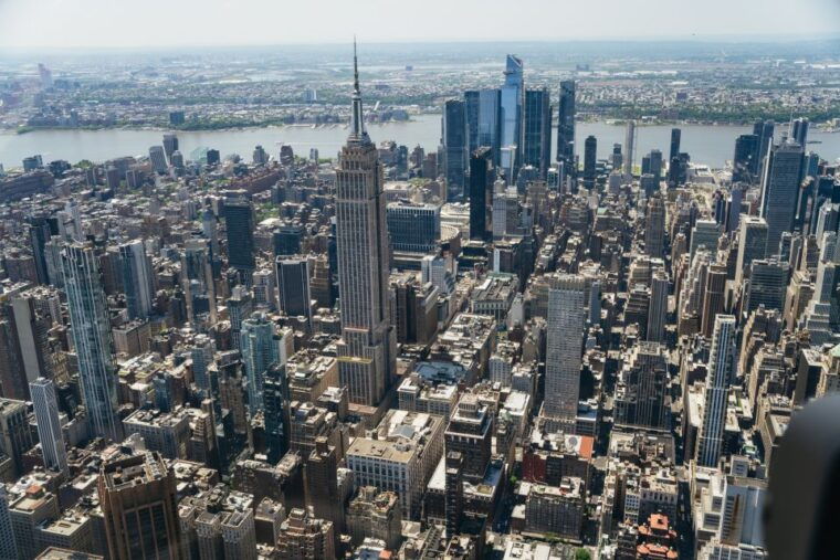 from-westchester-new-york-city-scenic-helicopter-tour