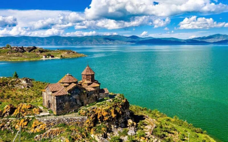 From Yerevan: Off-Road and Horseback Riding Adventure Tour - Key Points