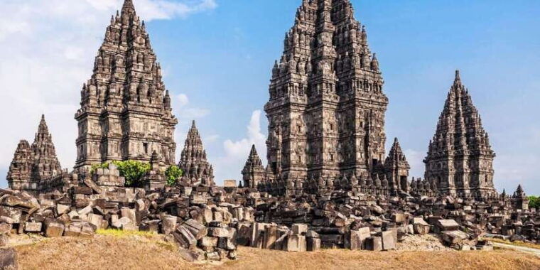 from-yogyakarta-2-day-temples-volcano-sunrise-cave-tour