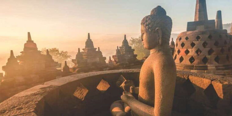 from-yogyakarta-borobudur-mount-bromo-and-ijen-4-day-tour