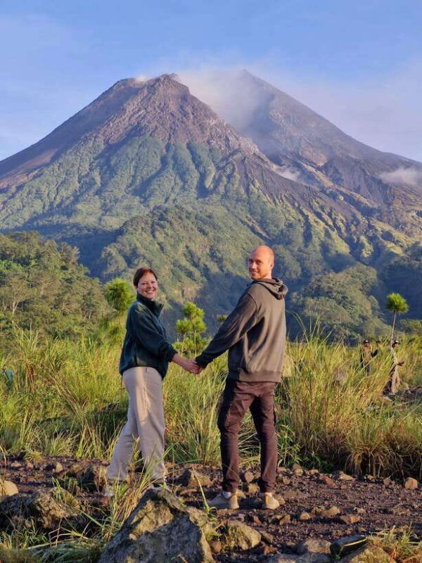 from-yogyakarta-borobudur-temple-and-merapi-jeep-tour